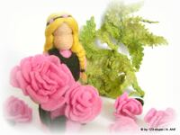 Blumenkind Rose, Waldorf Art, Jahreszeitentisch